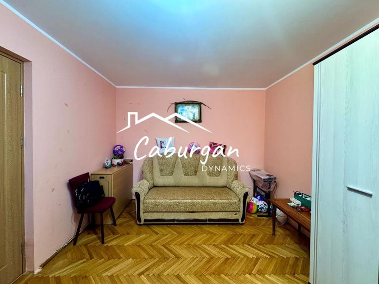Apartament cu 2 camere decomandat în Vasile Aaron