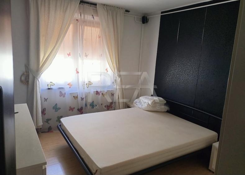 Apartament cu 4 camere semidecomandat, mobilat în Crângași