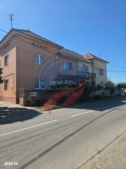 Casa tip duplex de vanzare 217 mp, teren 897 mp, zona centrala Ludu?