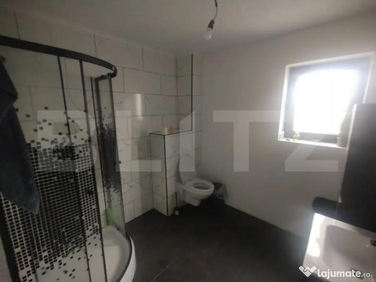 Casă cu 5 camere cu Teren 850 Mp în Central
