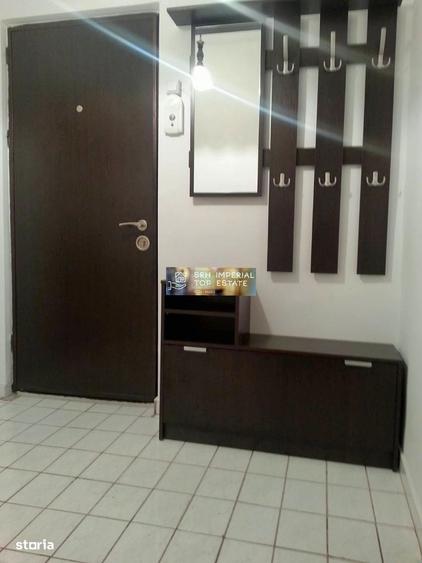 Apartament cu 2 camere decomandat în Km 4