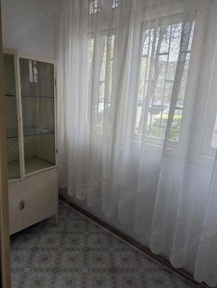 Garsonieră decomandată în Crihala