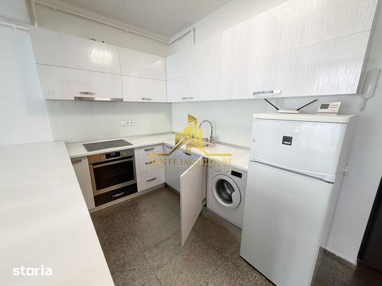 Apartament cu 2 camere semidecomandat, mobilat în Central