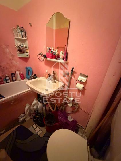 Garsonieră decomandată în Blașcovici