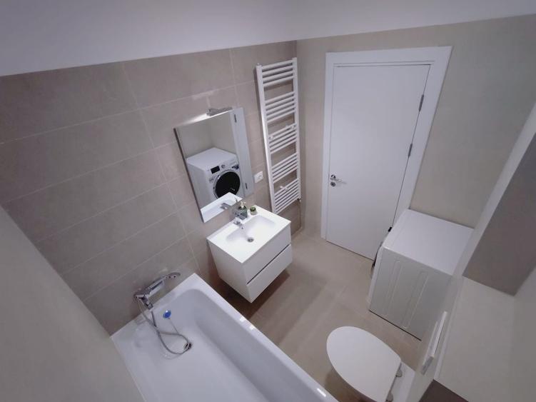 Apartament cu 2 camere decomandat în Cristian