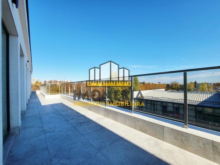 Apartament cu 4 camere semidecomandat în Theodor Pallady