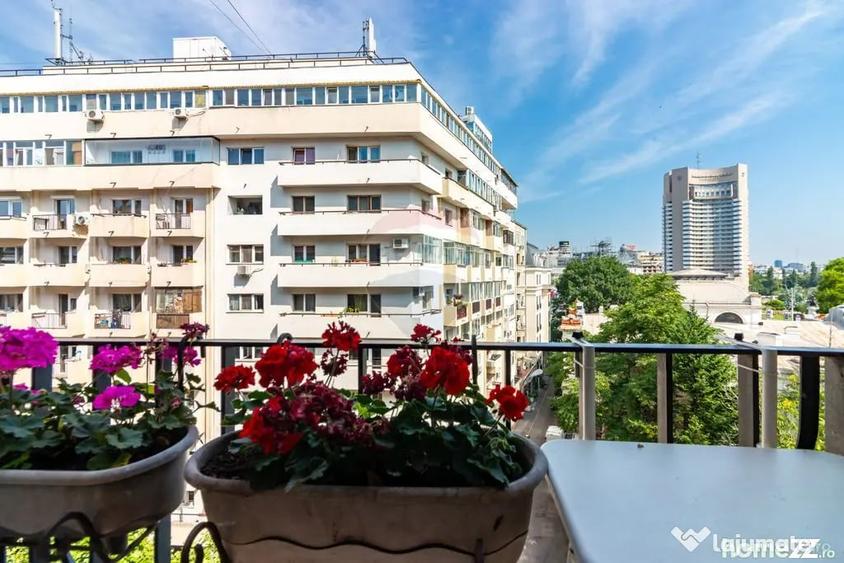 Garsonieră în P-ța Universității