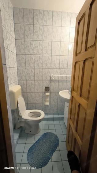 Casă cu 6 camere în Eșelnița
