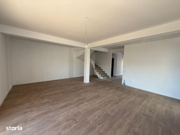 Casă cu 4 camere cu Teren 290 Mp în Prelungirea Ghencea