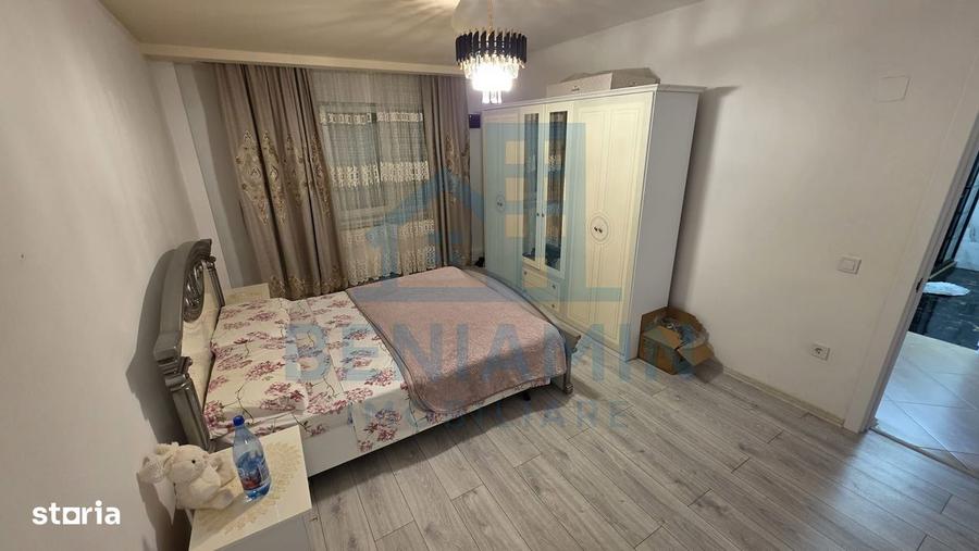 Casă cu 5 camere cu Teren 334 Mp în Central