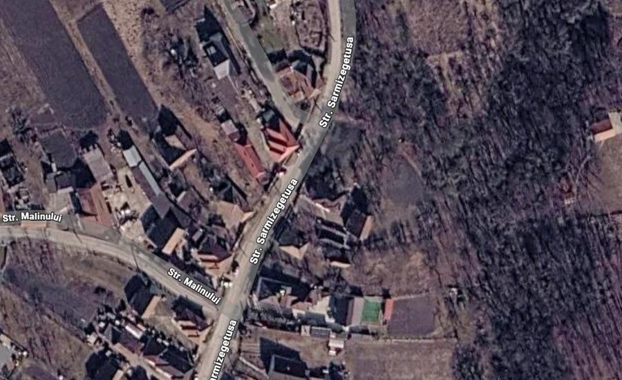 Teren Construcții intravilan de 3347 mp, în Chinteni