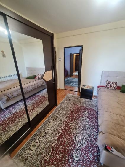 Inchiriez 2camere tiglina2 etaj4 cu 2balcoane - 5