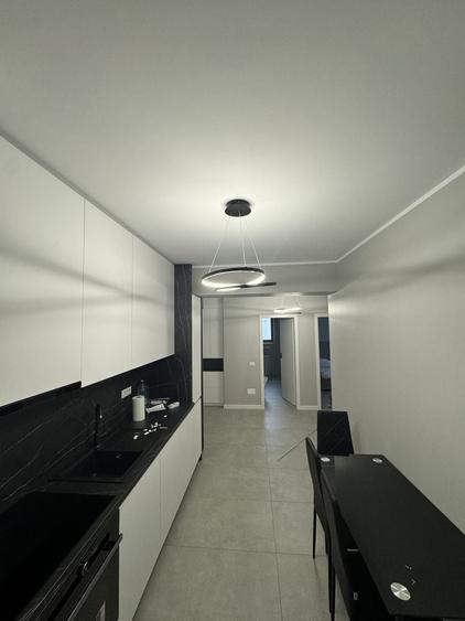 Apartament cu 2 camere decomandat în Exterior Vest
