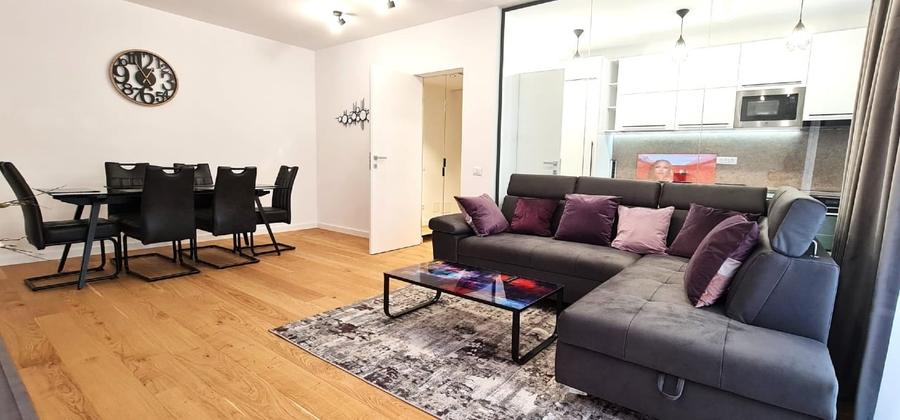 Apartament cu 3 camere, mobilat în Aviației