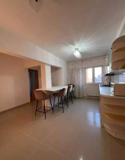 Apartament cu 4 camere, mobilat în Mărăști