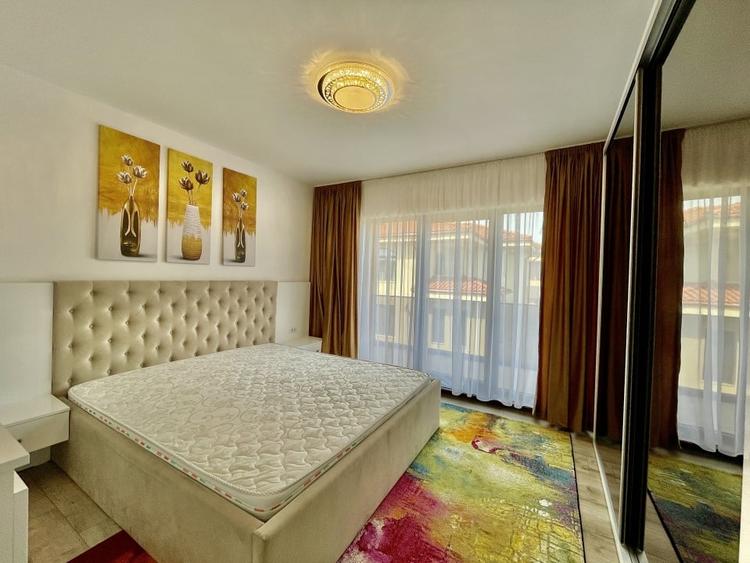 Duplex cu 3 camere cu Canalizare în Mamaia-Sat
