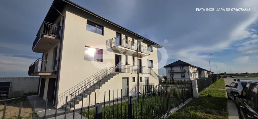 Duplex cu 4 camere cu Canalizare în Matraca