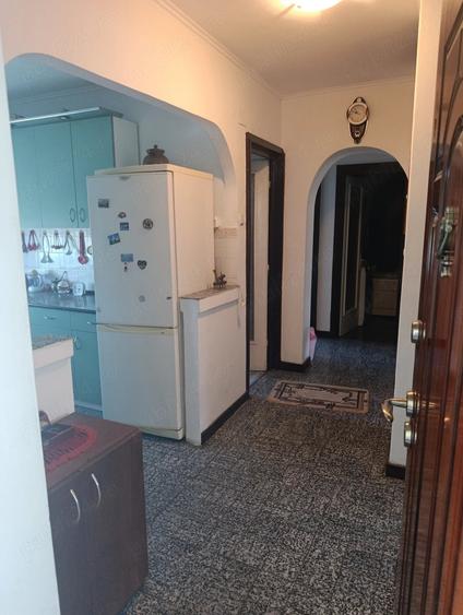 OCAZIE- apartament cu 4 tip B, pe b-vd Dacia-Rogerius - 2