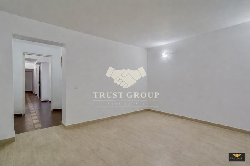 Apartament cu 8 camere decomandat, mobilat în Cotroceni