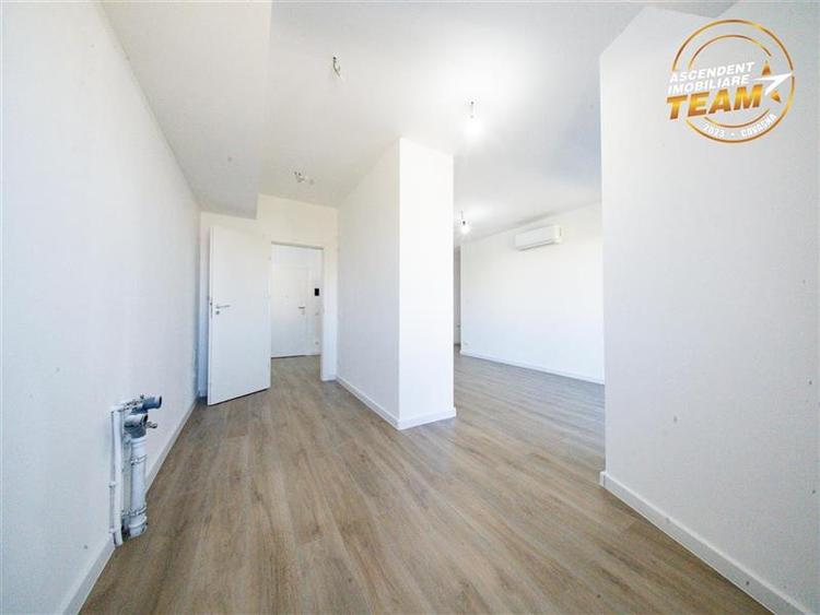 Apartament cu 2 camere semidecomandat în Lenin