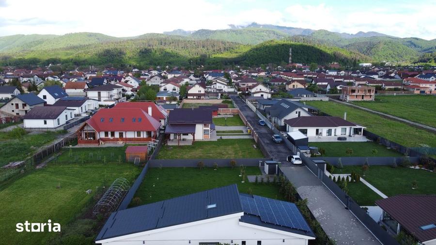 Casă cu 3 camere cu Teren 850 Mp în Cristian