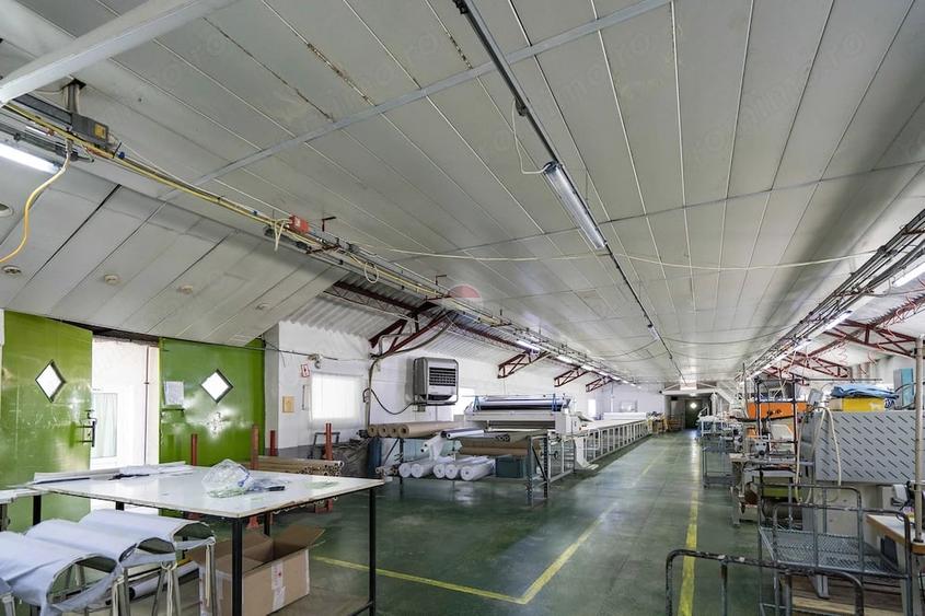 Spațiu comercial, de 2,180 mp, în Inand
