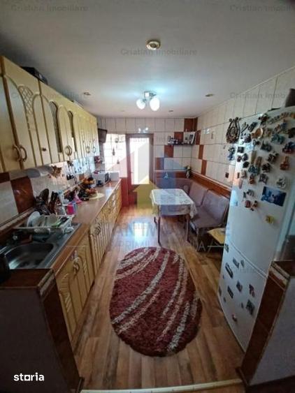 Apartament cu 2 camere decomandat în Barieră
