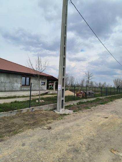 Spațiu comercial, în Est