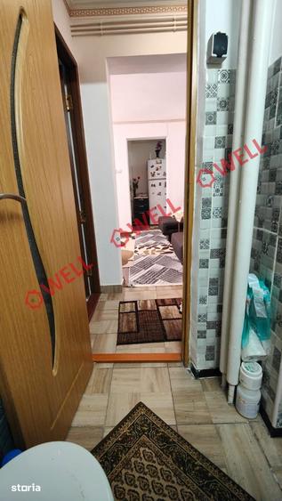 Apartament cu 3 camere semidecomandat în Central