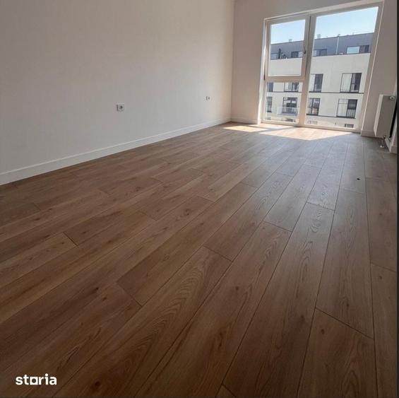 Apartament cu 2 camere în Baza 3