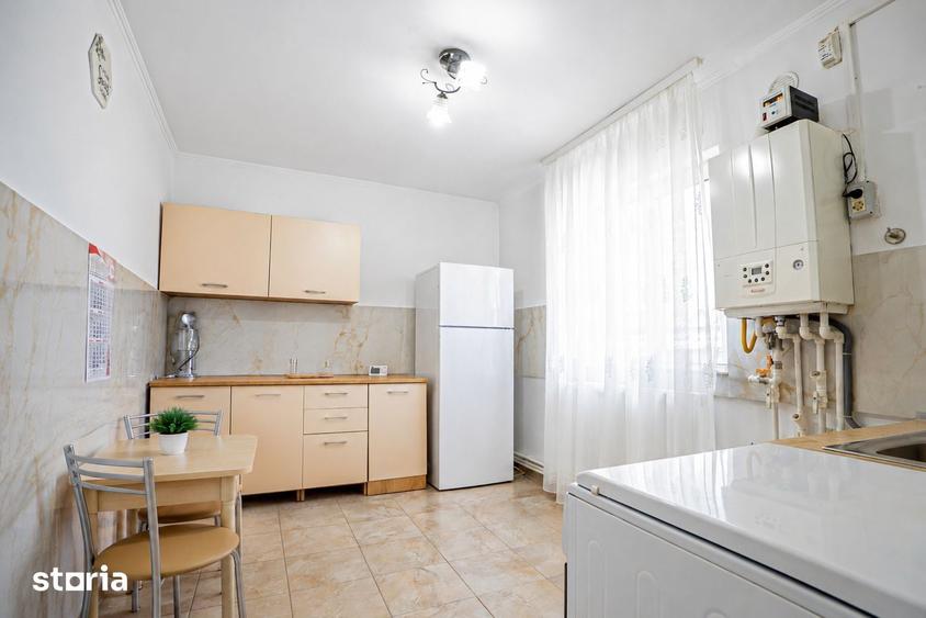 Casă cu 3 camere decomandat cu Teren 96 Mp în 23 August