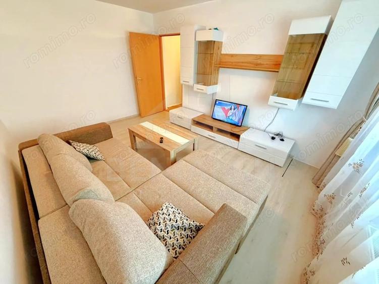 Apartament cu 2 camere decomandat în Centrul Civic