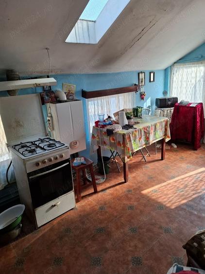 Casă cu 4 camere cu Teren 900 Mp în Satu Nou