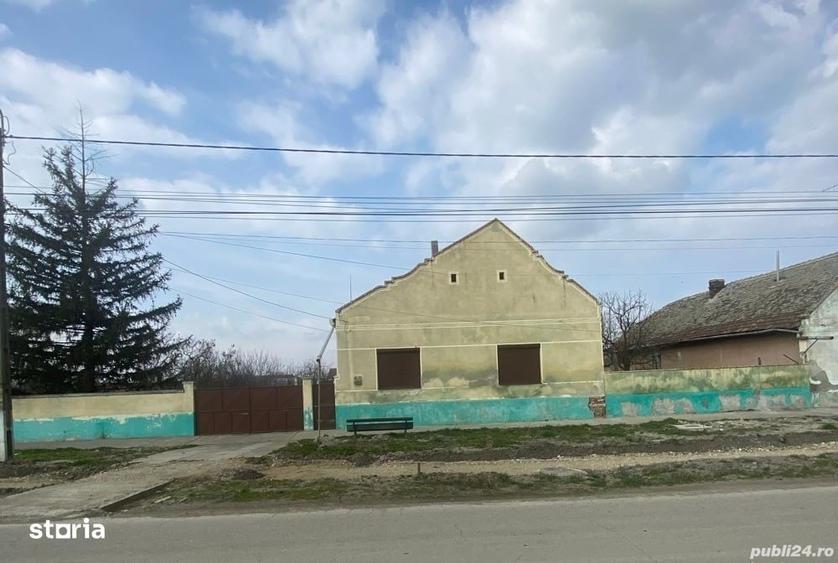 Casă cu 3 camere în Cenei