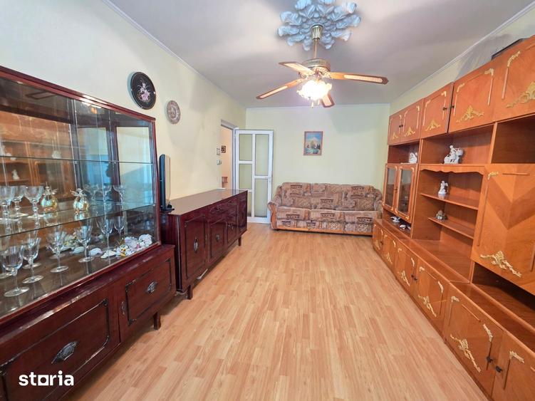 Apartament cu 3 camere decomandat în Ultracentral