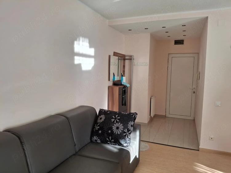 inchiriez apartament cu doua camere, parcare in fata blocului - 4