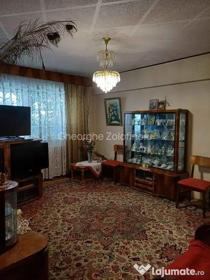 Apartament 3 camere de vanzare, Ploiesti, zona Ultracentral, 65 mp