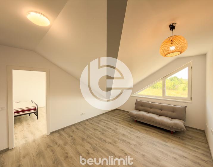 Casă cu 5 camere cu Canalizare în Cristian