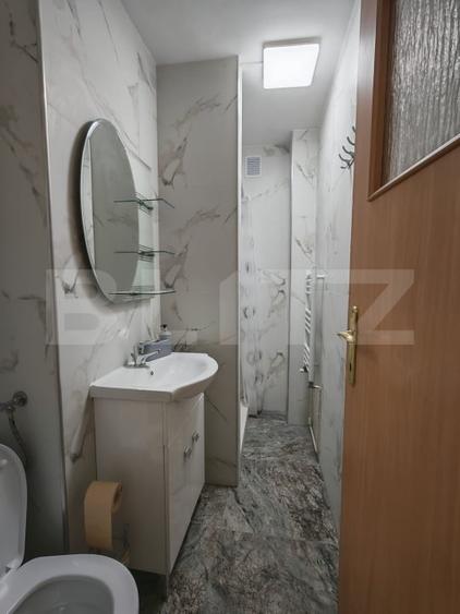 Garsonieră decomandată, mobilată în Central