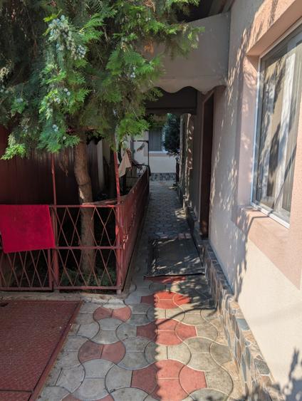 Garsonieră decomandată, mobilată în Rahova