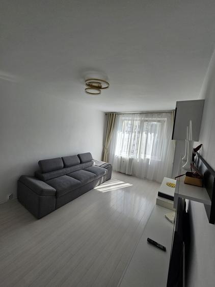 Apartament cu 2 camere decomandat în Rahova