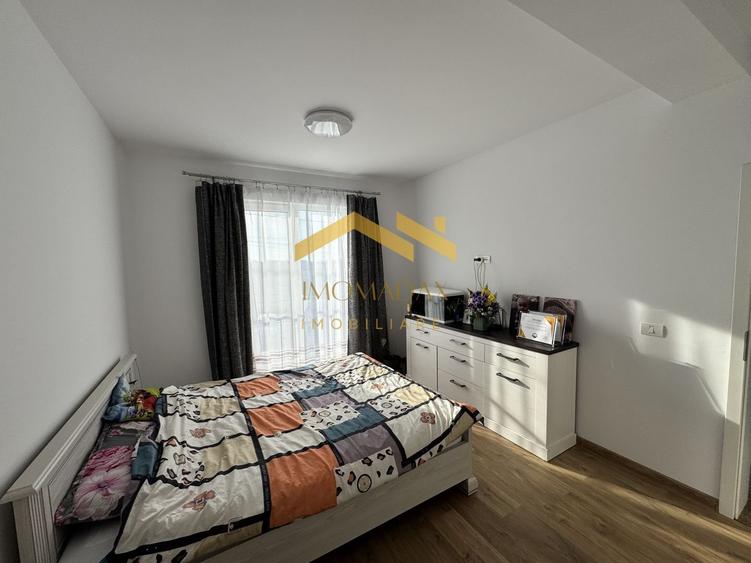 Duplex cu 4 camere cu Canalizare în Moșnița Veche