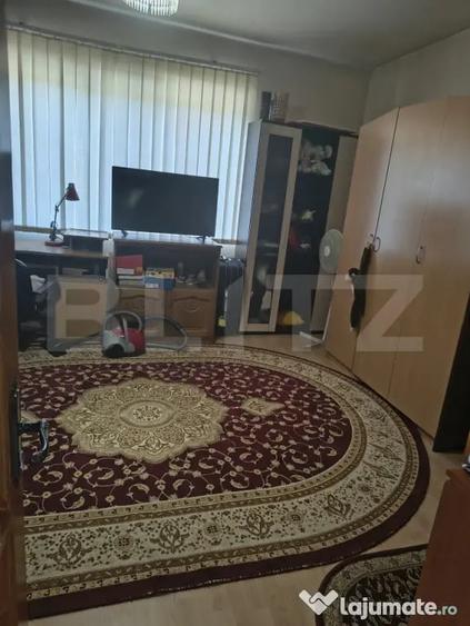 Casă cu 2 camere cu Teren 1325 Mp în Central