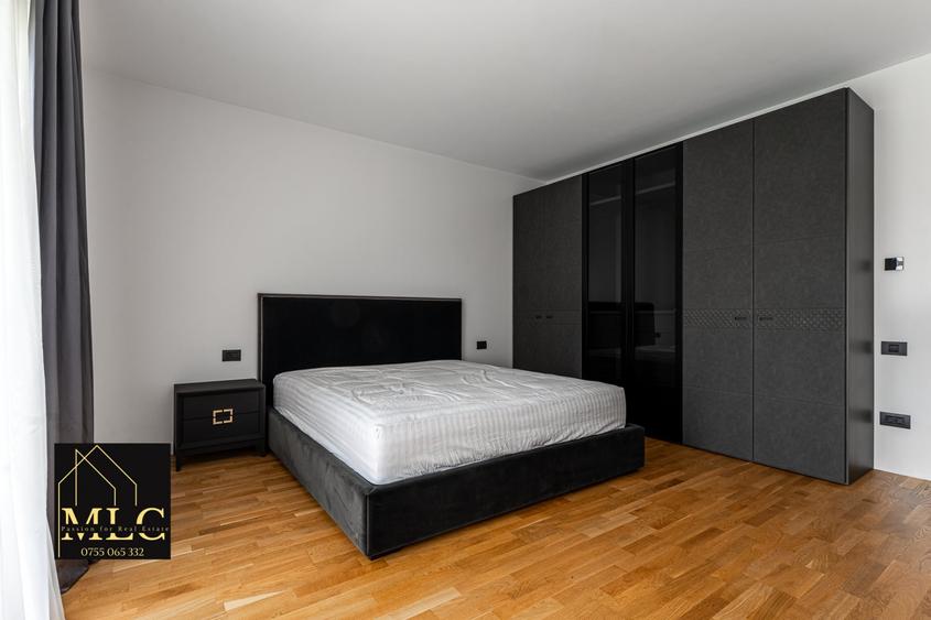 Casă individuală cu 6 camere cu Canalizare în Corbeanca