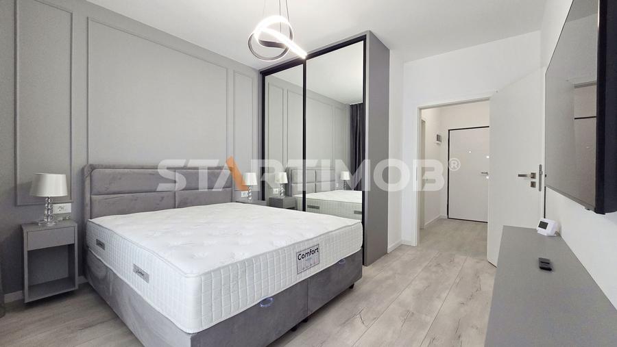 Apartament cu 2 camere decomandat, mobilat în Tractorul