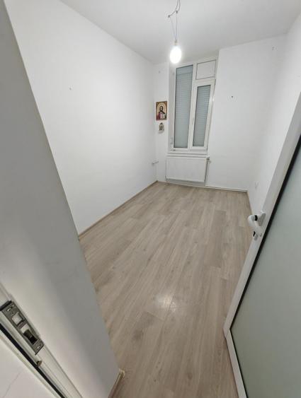 Spațiu comercial, de 84 mp, în Central