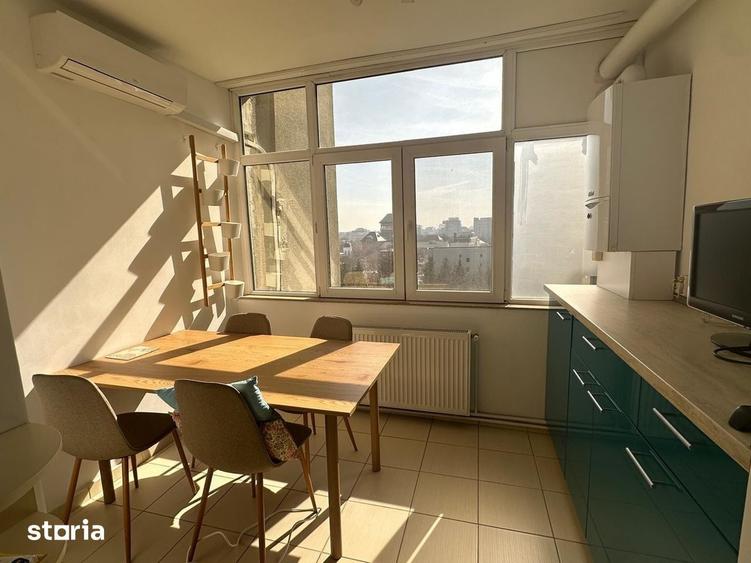 Apartament cu 3 camere decomandat, mobilat în Aviatorilor