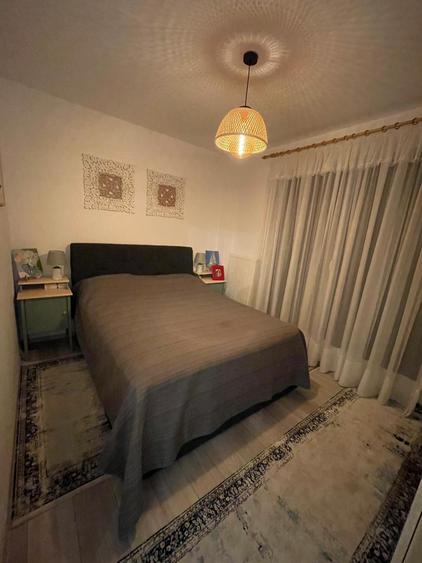 Penthouse cu 3 camere decomandat, mobilat în Tomis Plus