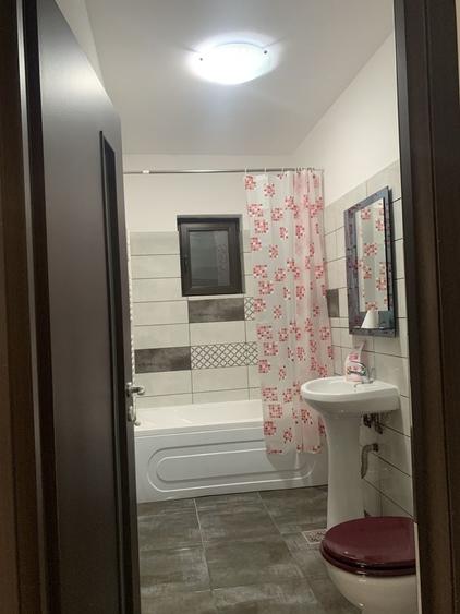 Apartament cu 2 camere decomandat în Exterior Vest