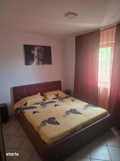 Apartament cu 2 camere semidecomandat în Berceni